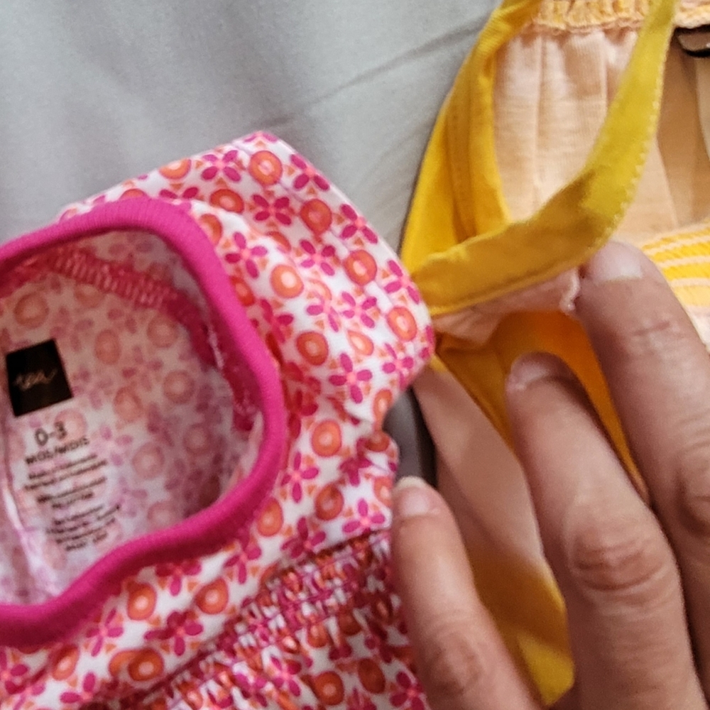 Tea Bubble Rompers - Picture 3 of 4